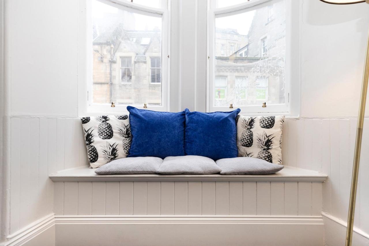 Joivy Sophisticated Apt Near Edinburgh Castle Edimburgo Exterior foto