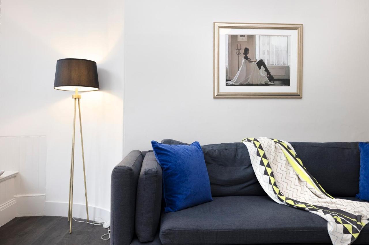 Joivy Sophisticated Apt Near Edinburgh Castle Edimburgo Exterior foto