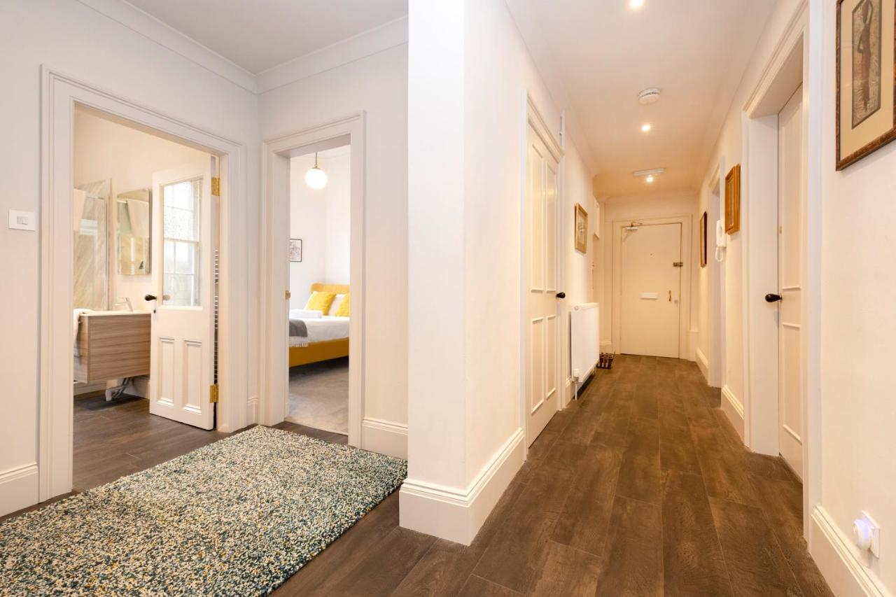 Joivy Sophisticated Apt Near Edinburgh Castle Edimburgo Exterior foto