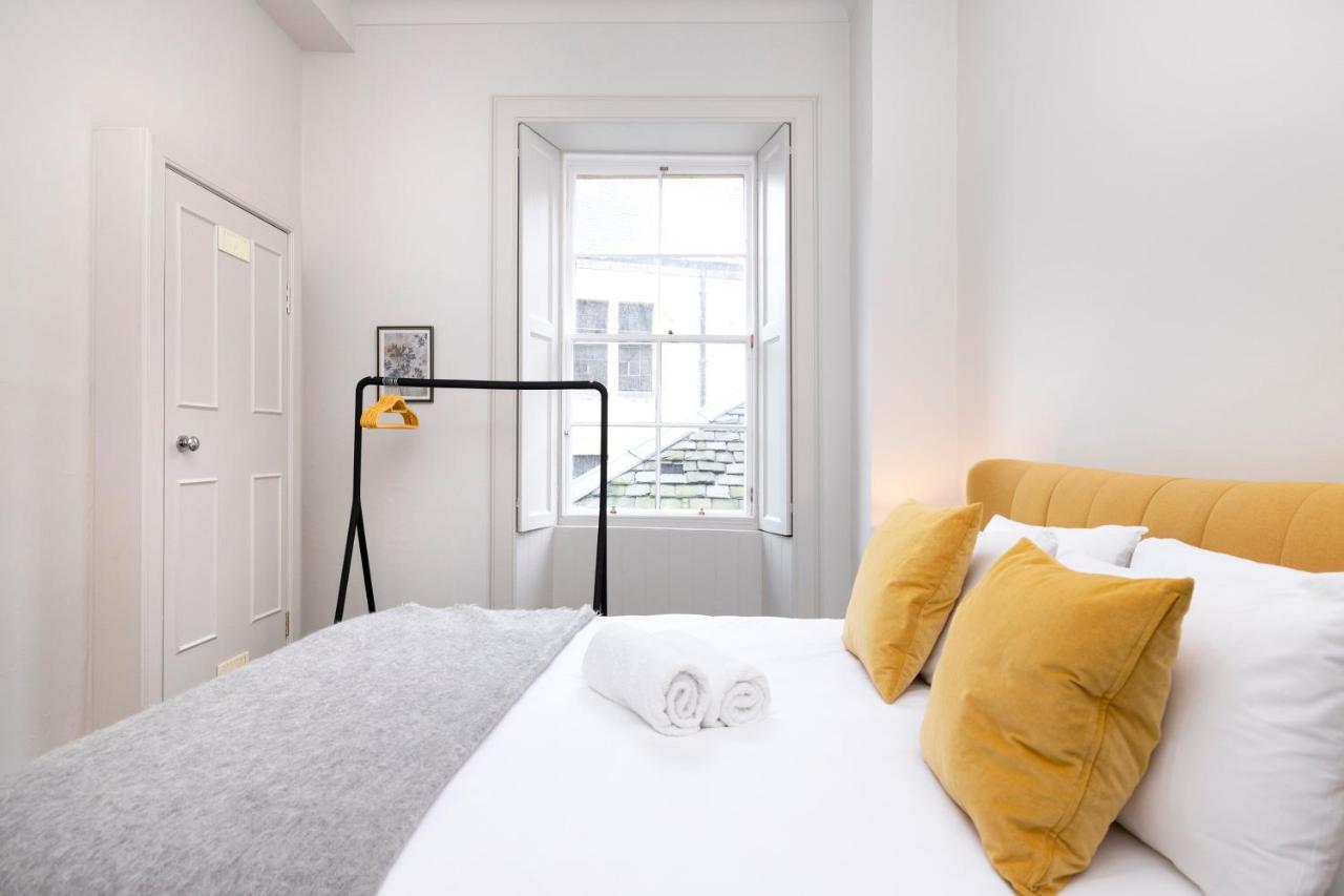 Joivy Sophisticated Apt Near Edinburgh Castle Edimburgo Exterior foto