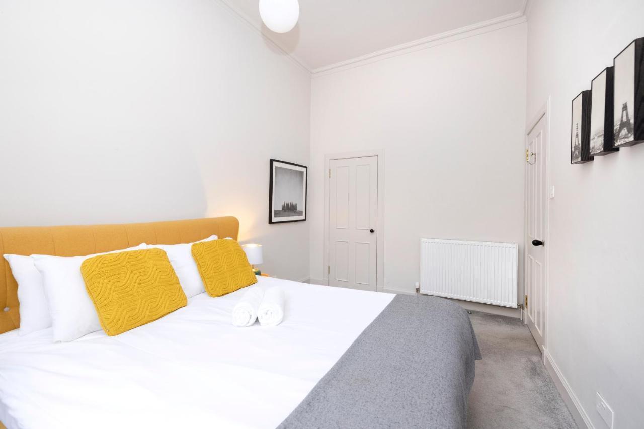 Joivy Sophisticated Apt Near Edinburgh Castle Edimburgo Exterior foto